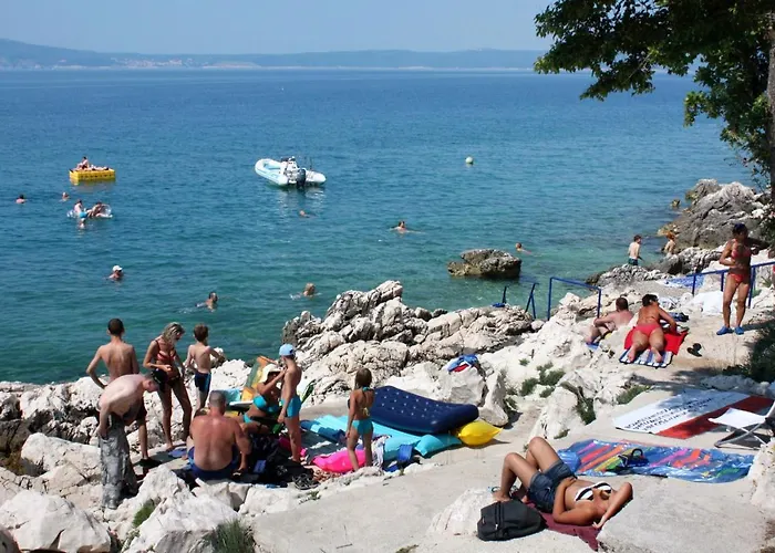 アパート With Parking Space - 5600 *