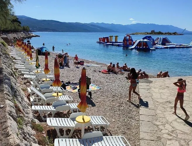 With Parking Space - 5600 アパート ノヴィ・ヴィノドロスキー